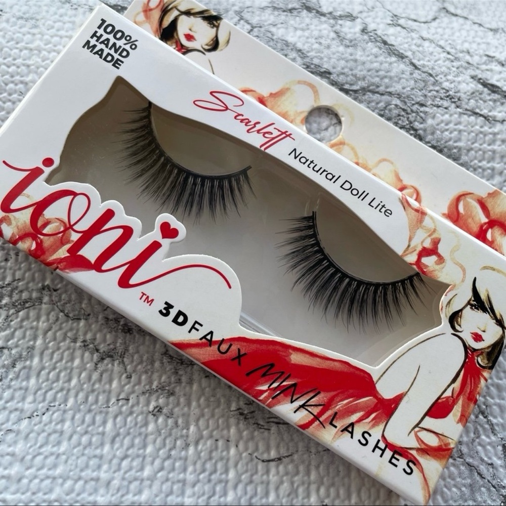 Ioni Lashes